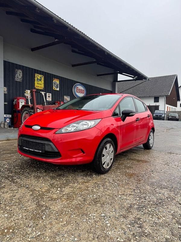 Rot Gebraucht 2009 Ford Fiesta Ambiente Kleinwagen | 999 € (Superpreis) - Bild 1/4