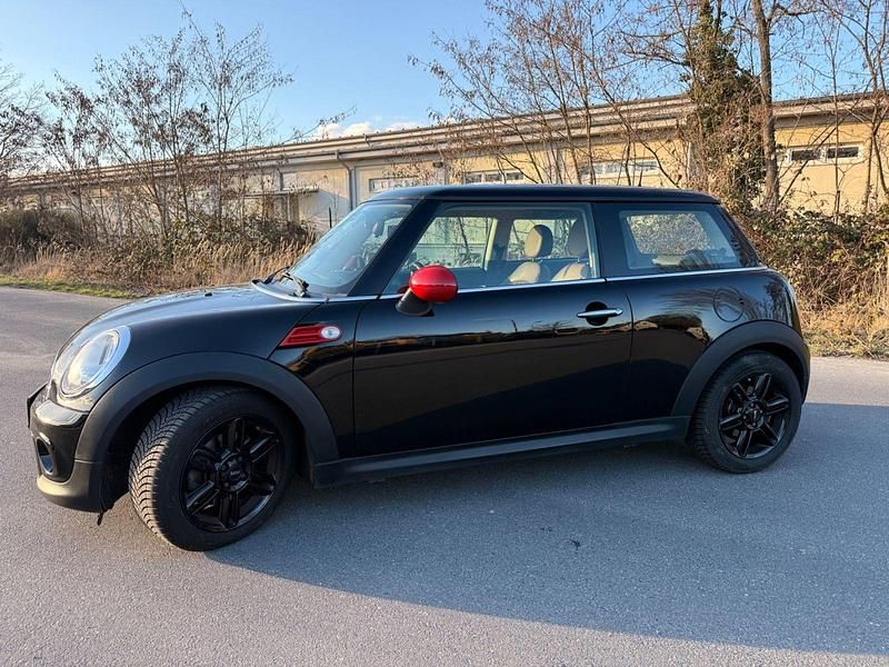 Gebraucht Mini ONE 98 PS (72 kW) 2013 Schwarz Kleinwagen