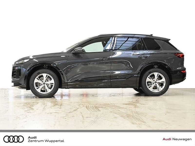 Neu Audi Q6 e-tron Sport 185 kW (252 PS) 2026 Grau SUV