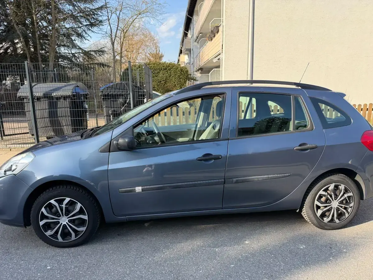 Occasion Renault Clio II Expression 75 ch (55 kW) 2009 Bleue Citadine