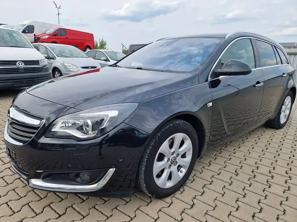 Gebraucht Opel Insignia Business Innovation 170 PS (125 kW) 2015 Schwarz Kombi