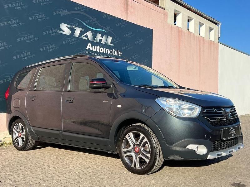 Gebraucht Dacia Lodgy Stepway 131 PS (96 kW) 2019 Grau Van / Kleinbus