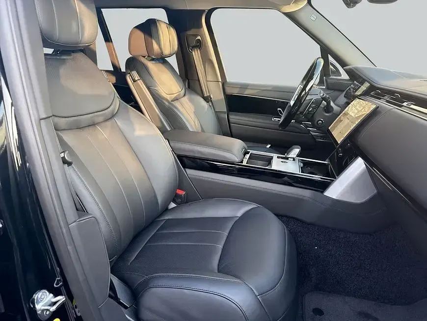 Neu Land Rover Range Rover Autobiography 400 PS (294 kW) 2026 Santorini black metallic SUV