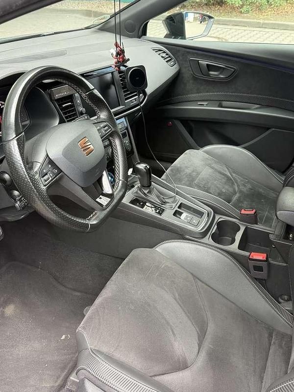 Gebraucht Seat Leon 4Drive 300 PS (220 kW) 2020 Grau Kombi