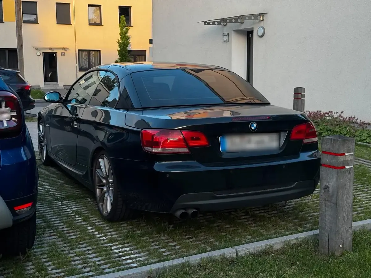 Gebraucht BMW 330 Cabriolet M Sport 231 PS (169 kW) 2008 Schwarz Cabrio