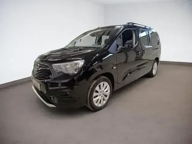 Gebraucht Opel Combo Life XL Ultimate 131 PS (96 kW) 2022 Schwarz Van / Kleinbus