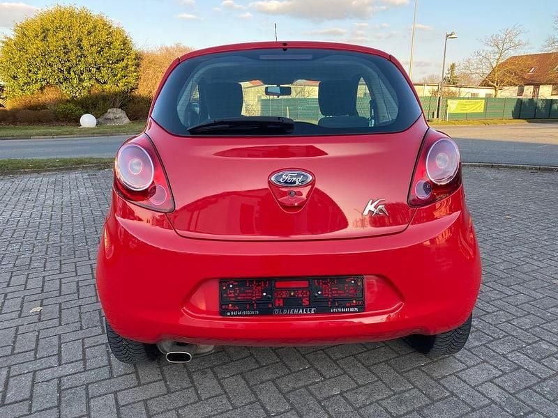 Gebraucht Ford Ka Champions Edition 69 PS (50 kW) 2012 Rot Kleinwagen