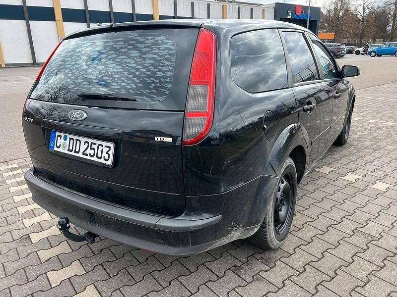 Gebraucht Ford Focus 109 PS (80 kW) 2007 Schwarz Kombi