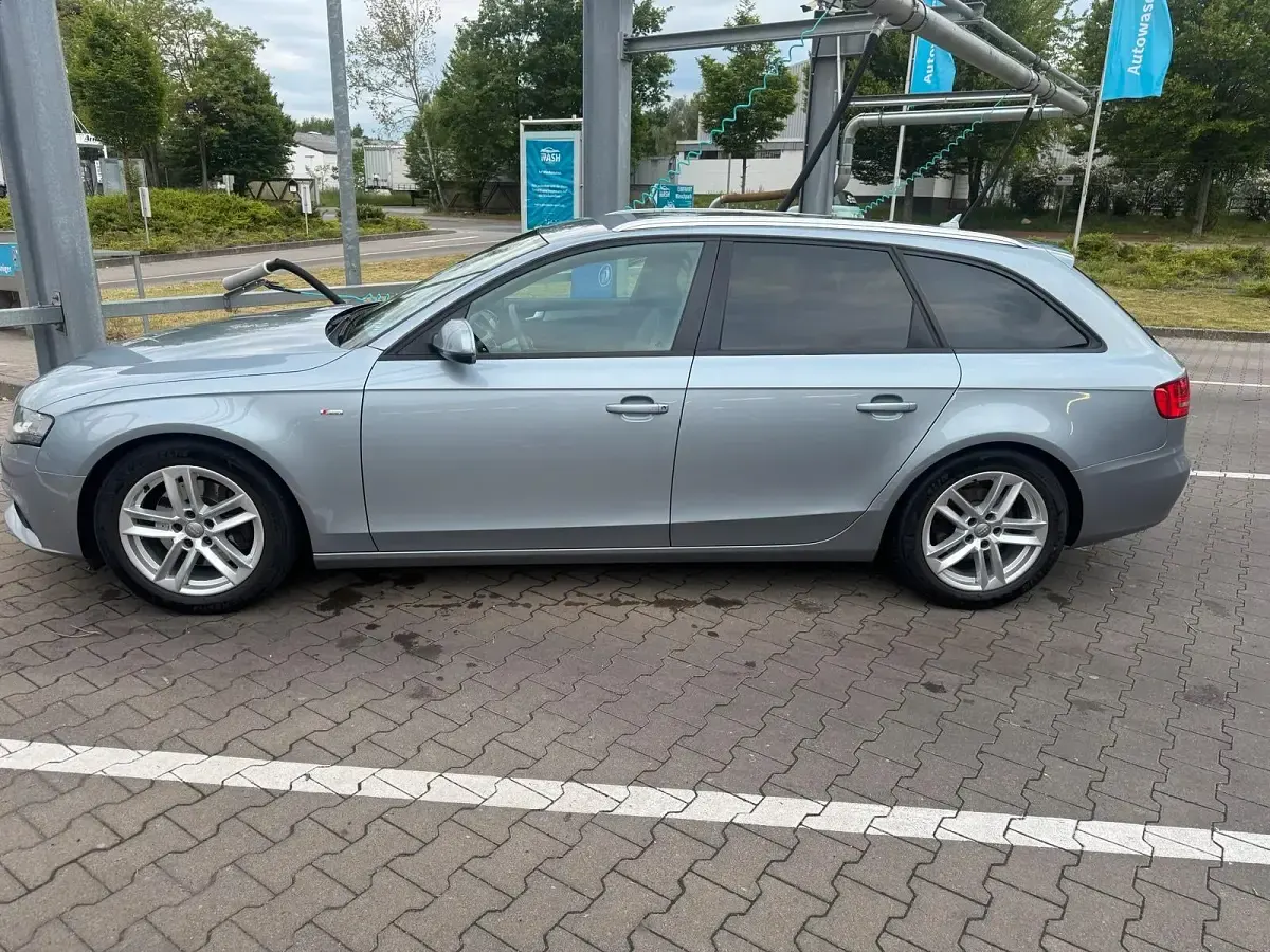 Używany Audi A5 190 KM (139 kW) 2009 Srebrny Coupe