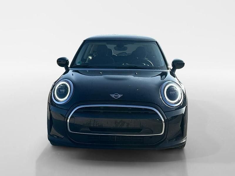 Second-hand Mini ONE 102 CP (75 kW) 2022 Negru Hatchback