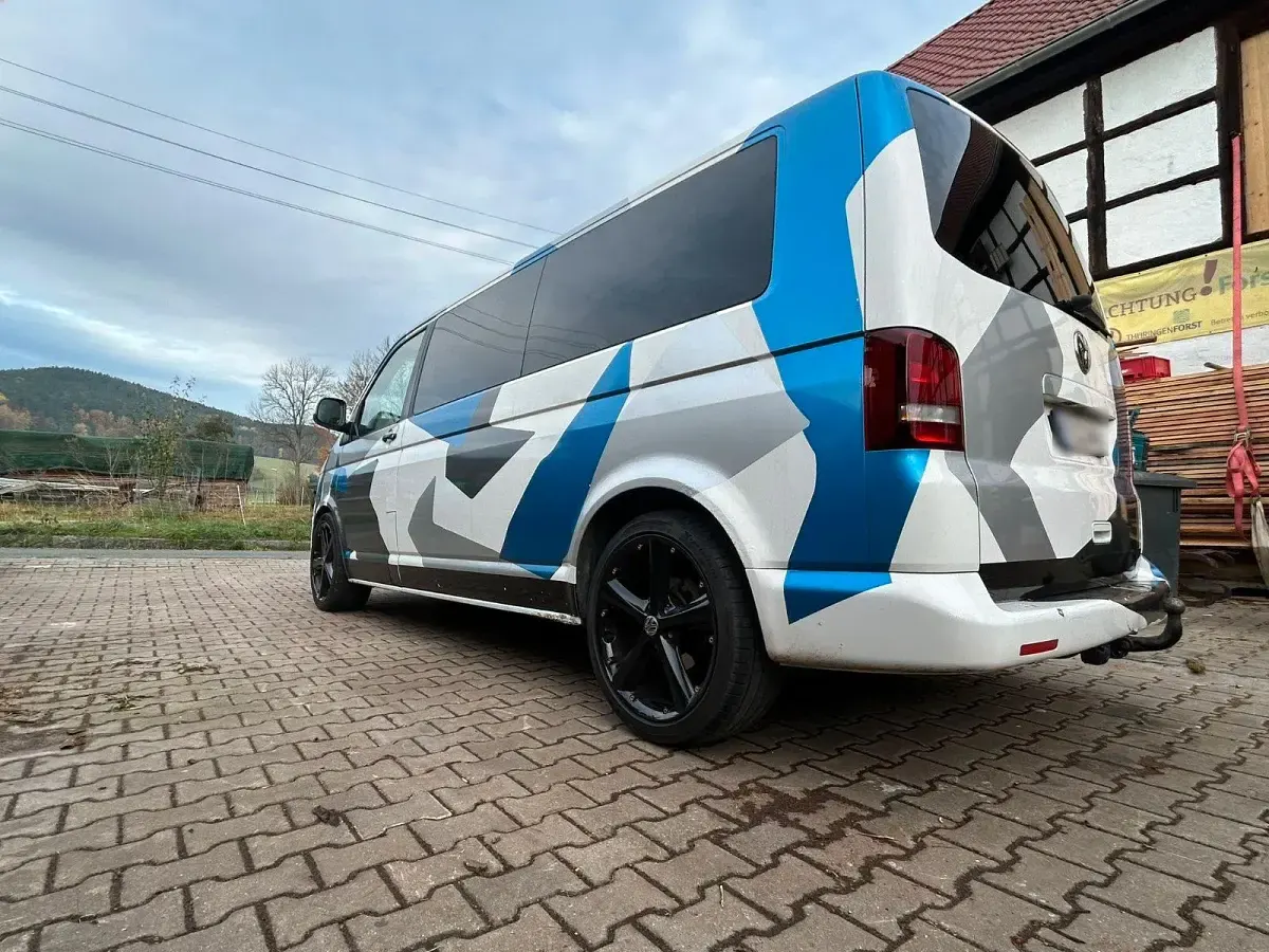 Gebraucht VW Caravelle 140 PS (102 kW) 2011 Weiß Van