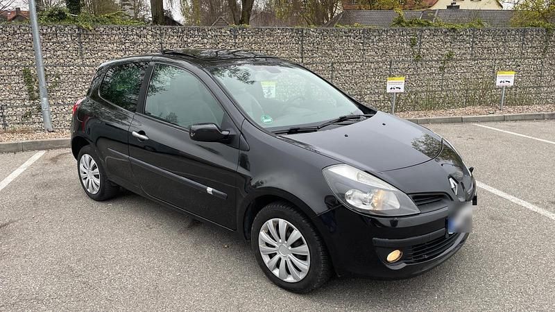 Gebraucht Renault Clio III Initiale 100 PS (73 kW) 2008 Schwarz Kleinwagen