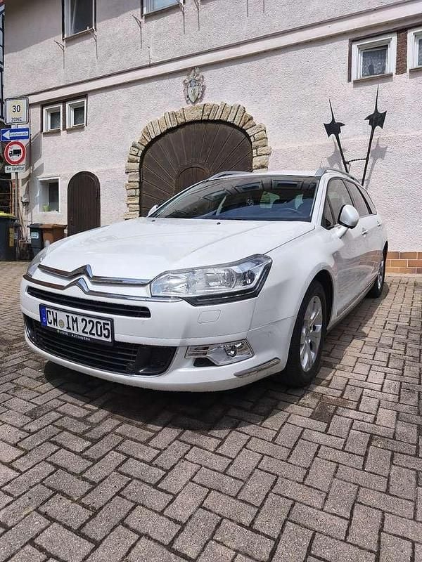 Weiß Gebraucht 2015 Citroën C5 SELECTION Kombi | 9.500 € (Teuer) - Bild 1/4