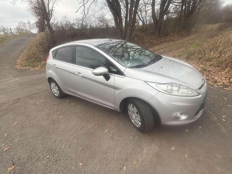 Gebraucht 2009 Ford Fiesta Ghia Limousine | 3.950 € (Fairer Preis) - Bild 1/4