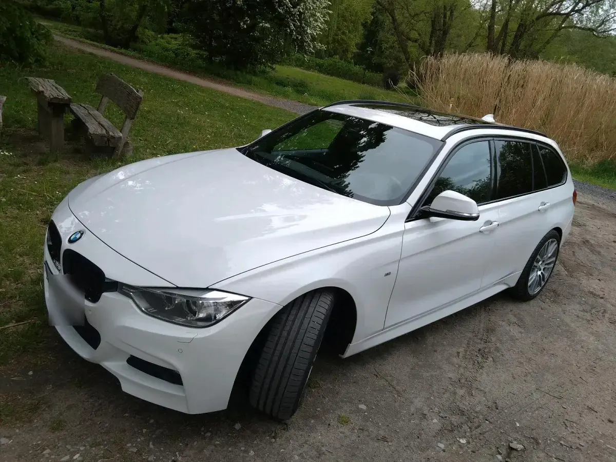 Gebraucht BMW 330 M Sport 258 PS (189 kW) 2014 Weiß Kombi