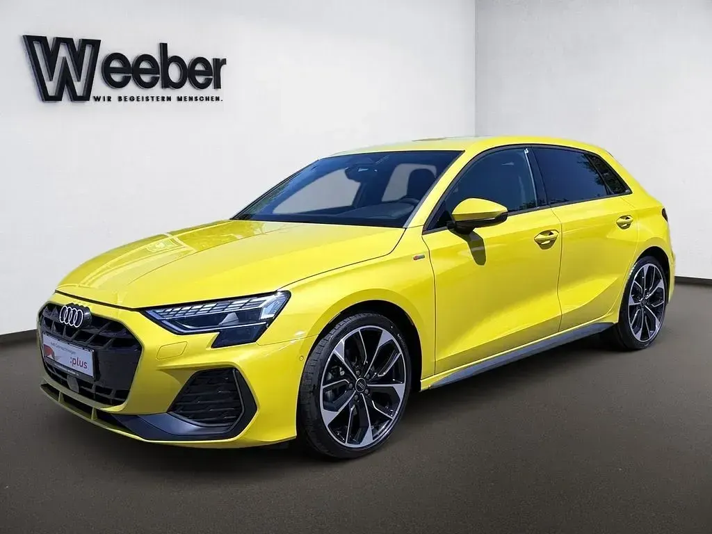 Gebraucht Audi A3 Ambiente 150 PS (110 kW) 2025 Pythongelb metallic Limousine