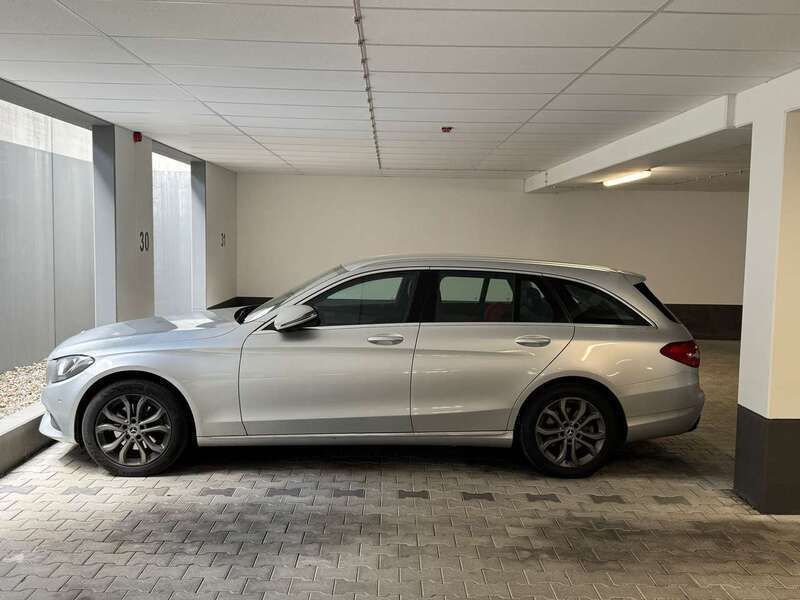 Silber Gebraucht 2016 Mercedes C220 Avantgarde Kombi | 14.900 € (Superpreis) - Bild 1/4
