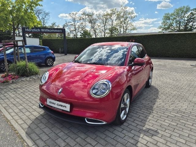 Rot (mars red metallic) Neu 2025 Ora 03 Limousine | 26.990 € (Guter Preis) - Bild 1/4