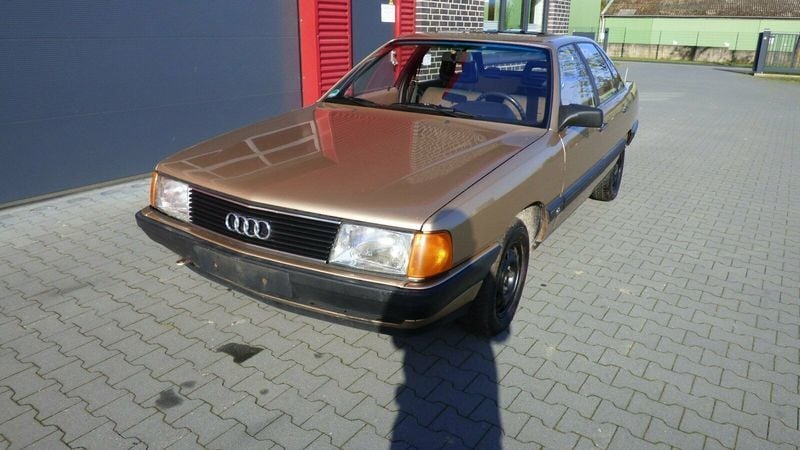 Verkauft Audi 90 100 Typ 44 in gold / ., gebraucht 1986 ...