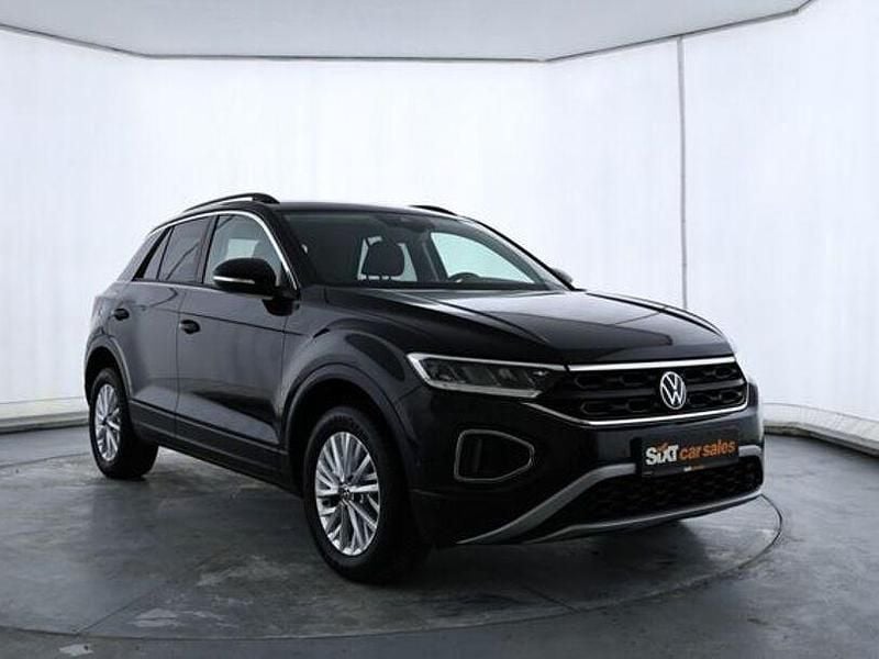 Gebraucht VW T-Roc Life 110 PS (80 kW) 2023 Schwarz SUV