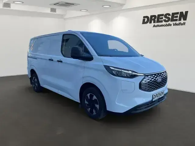 Gebraucht Ford Transit Trend 160 kW (218 PS) 2025 Pn3gz) (weiss Van