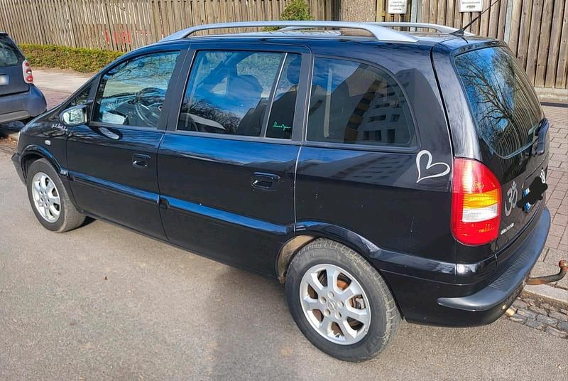 Gebraucht Opel Zafira 2005 Schwarz Van / Kleinbus