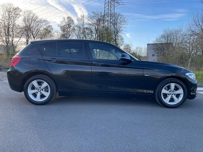 Gebraucht BMW 116 Sport Line 116 PS (85 kW) 2017 Schwarz Kleinwagen