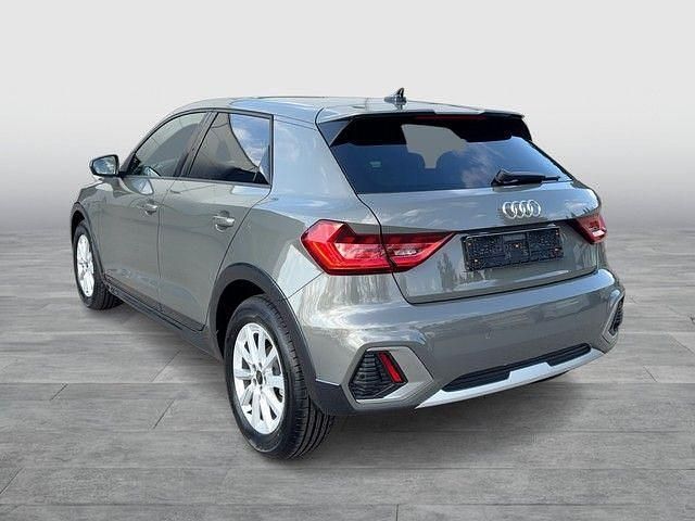 Gebraucht Audi A1 Basis 116 PS (85 kW) 2025 Grau SUV