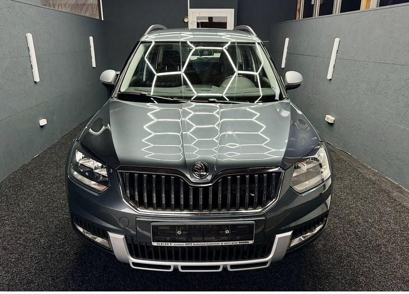 Gebraucht 2015 Skoda Yeti Ambition SUV | 10.099 € (Guter Preis) - Bild 1/4
