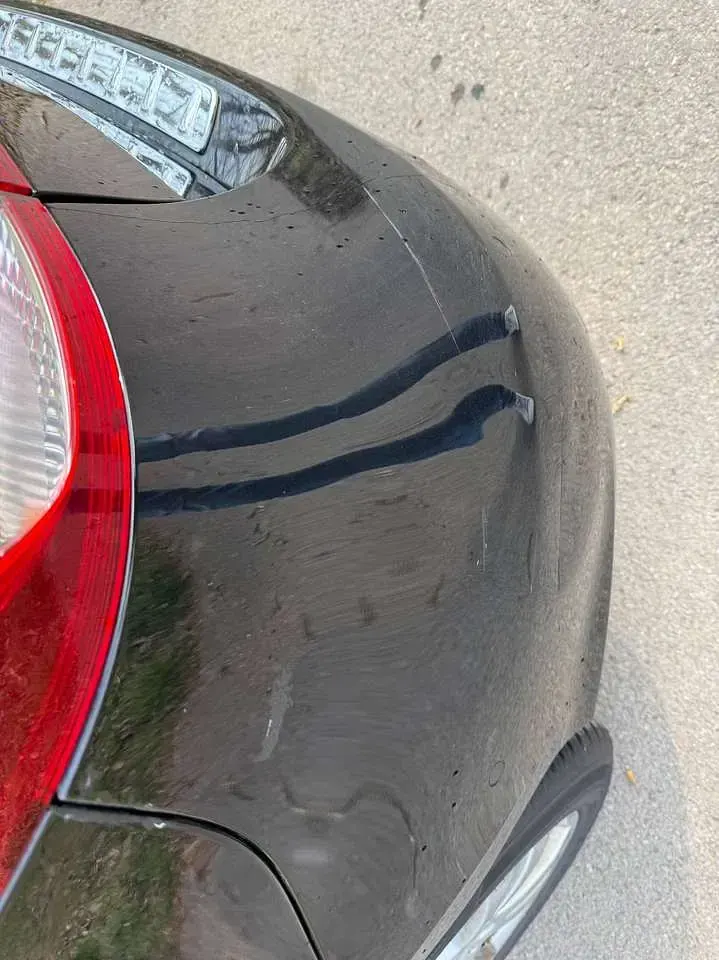 Gebraucht Mercedes B180 Edition 122 PS (89 kW) 2015 Schwarz Kleinwagen