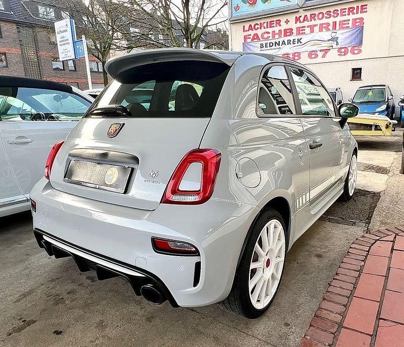 Gebraucht Abarth 595 70th Anniversary 180 PS (132 kW) 2019 Grau Coupé