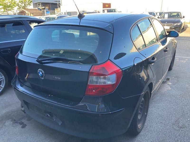 Gebraucht BMW 116 116 PS (85 kW) 2005 Schwarz Kleinwagen