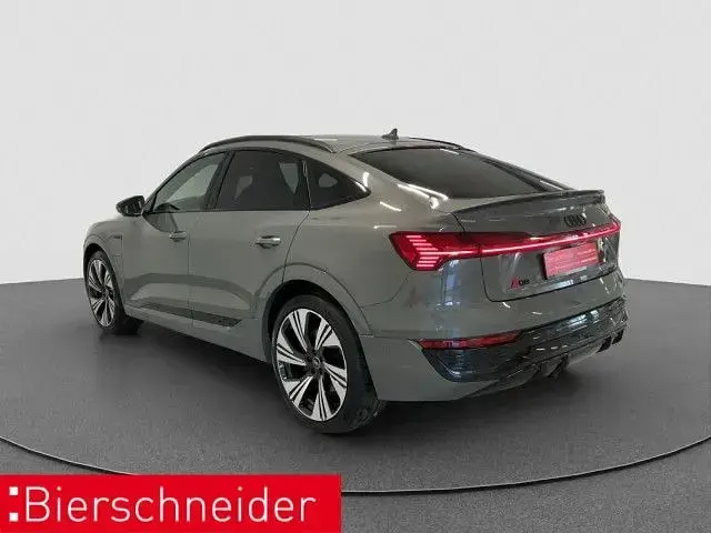 Gebraucht Audi Q8 e-tron S-Line 300 kW (408 PS) 2025 Grau SUV