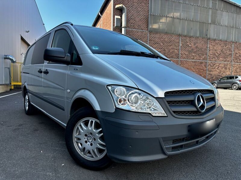 Gebraucht Mercedes Vito 224 PS (164 kW) 2013 Silber Van