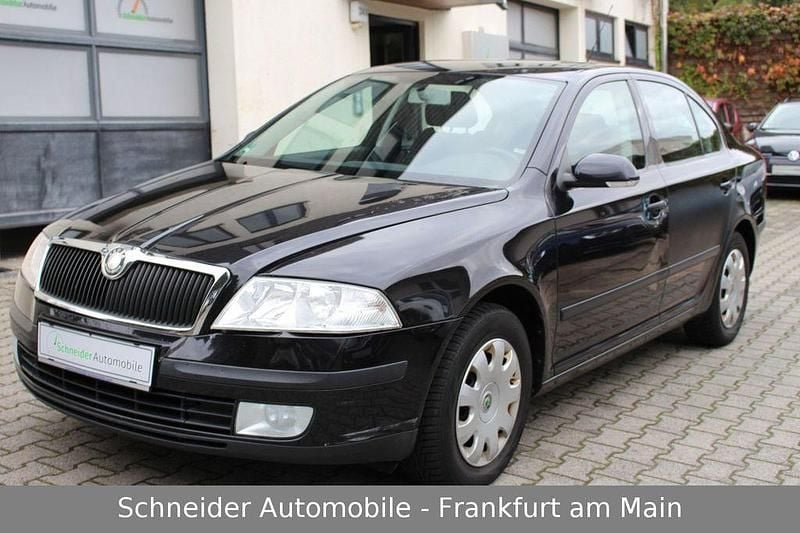 Schwarz Gebraucht 2007 Skoda Octavia Limousine | 2.950 € (Fairer Preis) - Bild 1/4