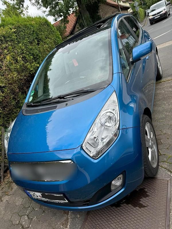 Blau Gebraucht 2011 Kia Venga Kleinwagen | 3.950 € (Guter Preis) - Bild 1/4