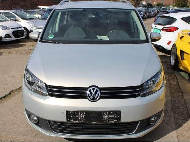 Gebraucht VW Touran Highline 140 PS (102 kW) 2013 Van / Kleinbus