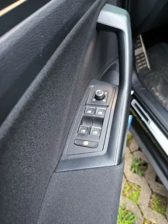 Gebraucht VW T-Roc Active 150 PS (110 kW) 2021 Schwarz SUV