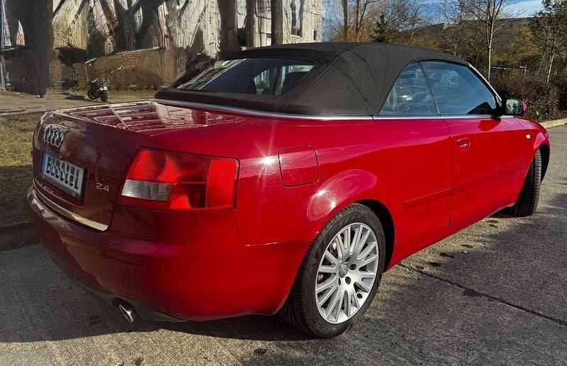 Gebraucht Audi A4 Cabriolet Sport 170 PS (125 kW) 2004 Rot Cabrio