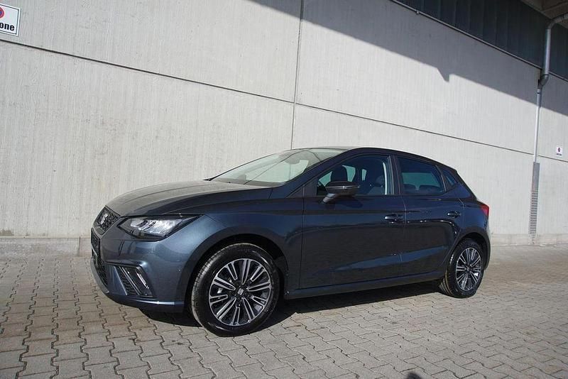 Neu Seat Ibiza Style 116 PS (85 kW) 2026 Magnetic grau Limousine