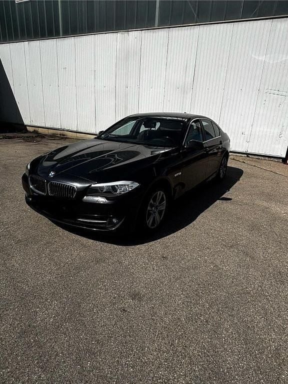 Usata BMW 528 258 CV (189 kW) 2010 Grigio Berlina