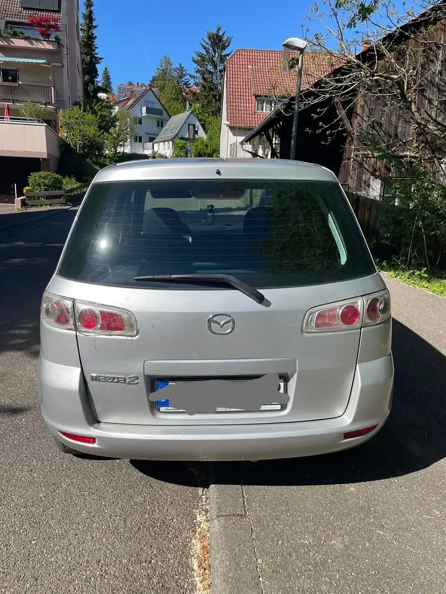 Usata Mazda 2 85 CV (62 kW) 2006 Argento Utilitaria