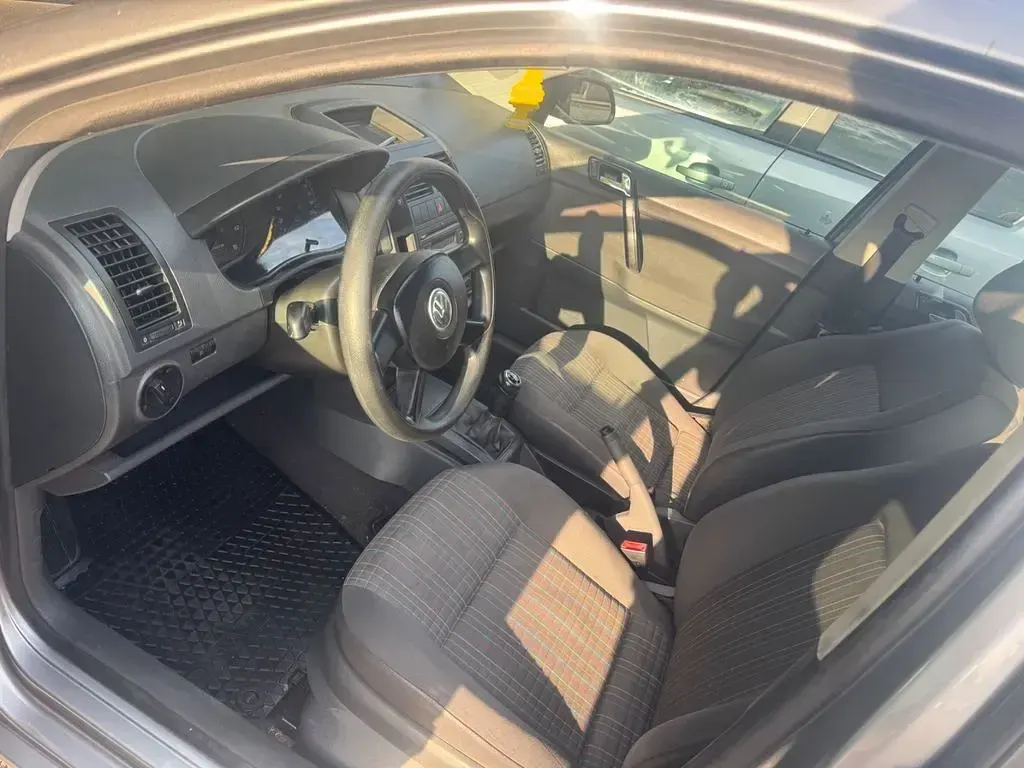 Gebraucht VW Polo 64 PS (47 kW) 2007 Silber Kleinwagen