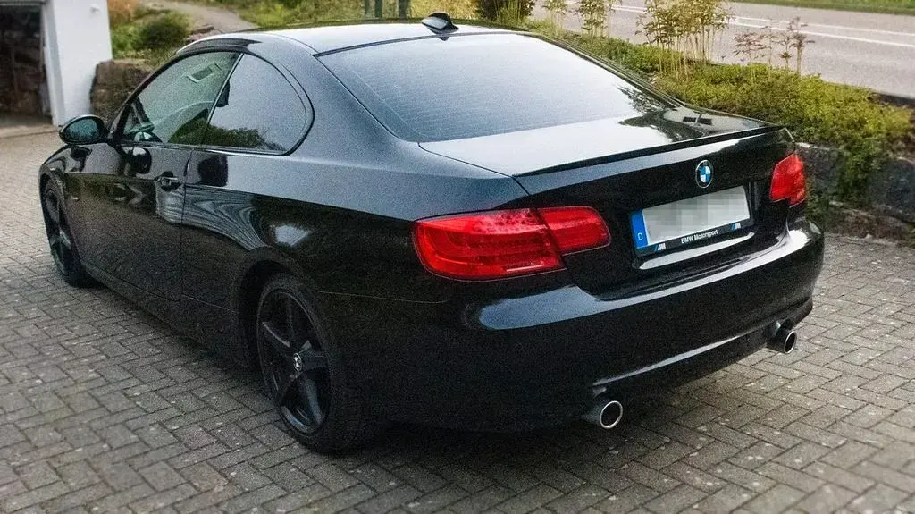Gebraucht BMW 335 Performance 306 PS (225 kW) 2011 Schwarz Coupé