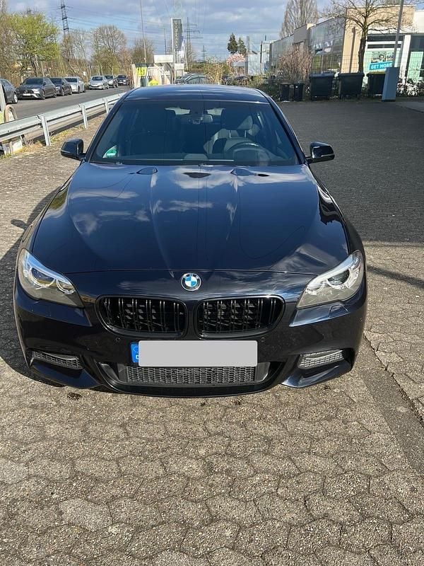 Schwarz Gebraucht 2015 BMW 535 M Sport Limousine | 23.490 € (Teuer) - Bild 1/4