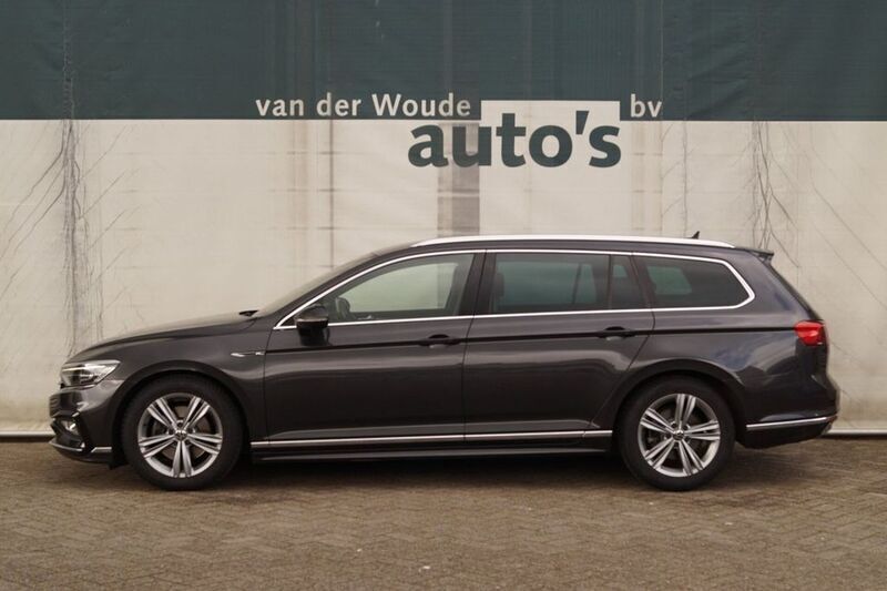 Grau Gebraucht 2021 VW Passat Business Kombi | 20.216 € (Etwas zu teuer) - Bild 1/4