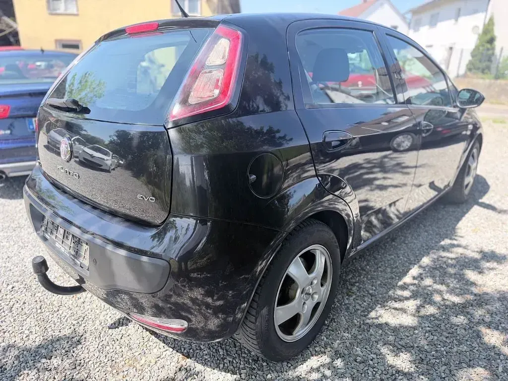 Gebraucht Fiat Punto Evo Racing 135 PS (99 kW) 2010 Schwarz Kleinwagen