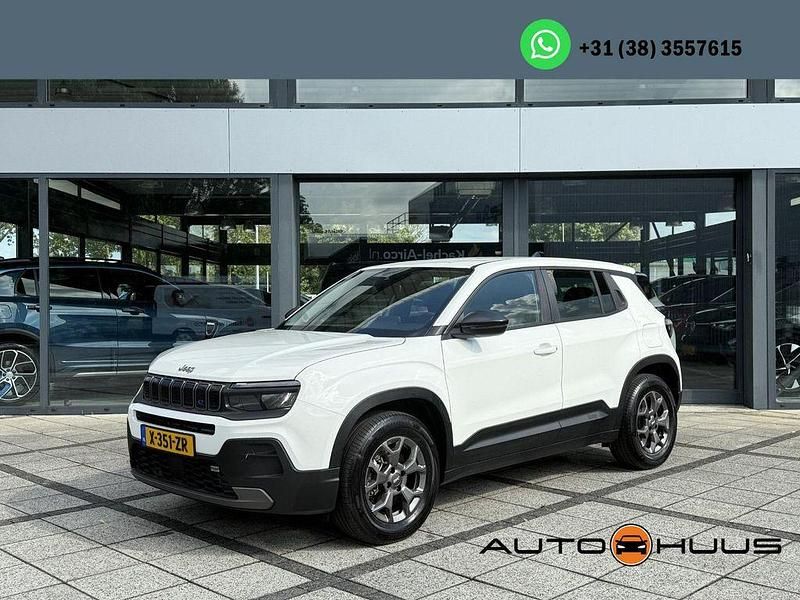 Weiß Gebraucht 2024 Jeep Avenger EV Longitude SUV | 22.450 € (Superpreis) - Bild 1/4