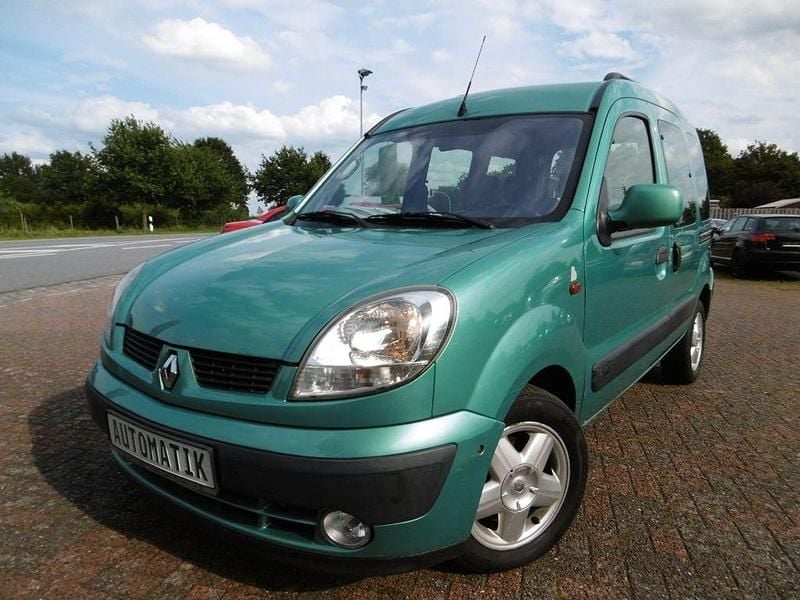 Grün Gebraucht 2004 Renault Kangoo Privilege Van / Kleinbus | 1.950 € (Superpreis) - Bild 1/4