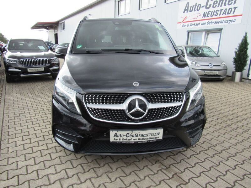 Gebraucht Mercedes V300 AMG 239 PS (175 kW) 2020 Obsidianschwarz metallic Van / Kleinbus